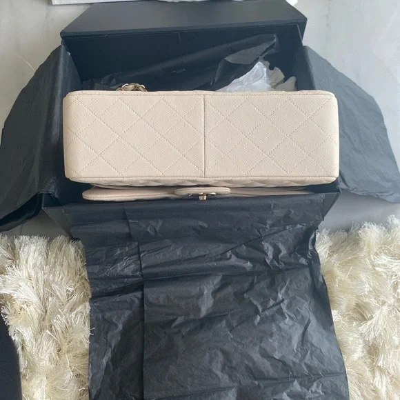 Auth. Brand New Chanel Jumbo Bag - Picture 6 of 11